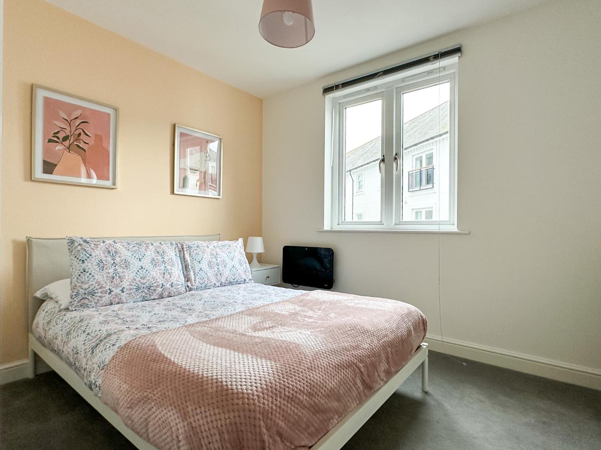 Luxury 2 Bedroom City Centre Apartment - Secure Parking - Amazing Location! Canterbury Zewnętrze zdjęcie