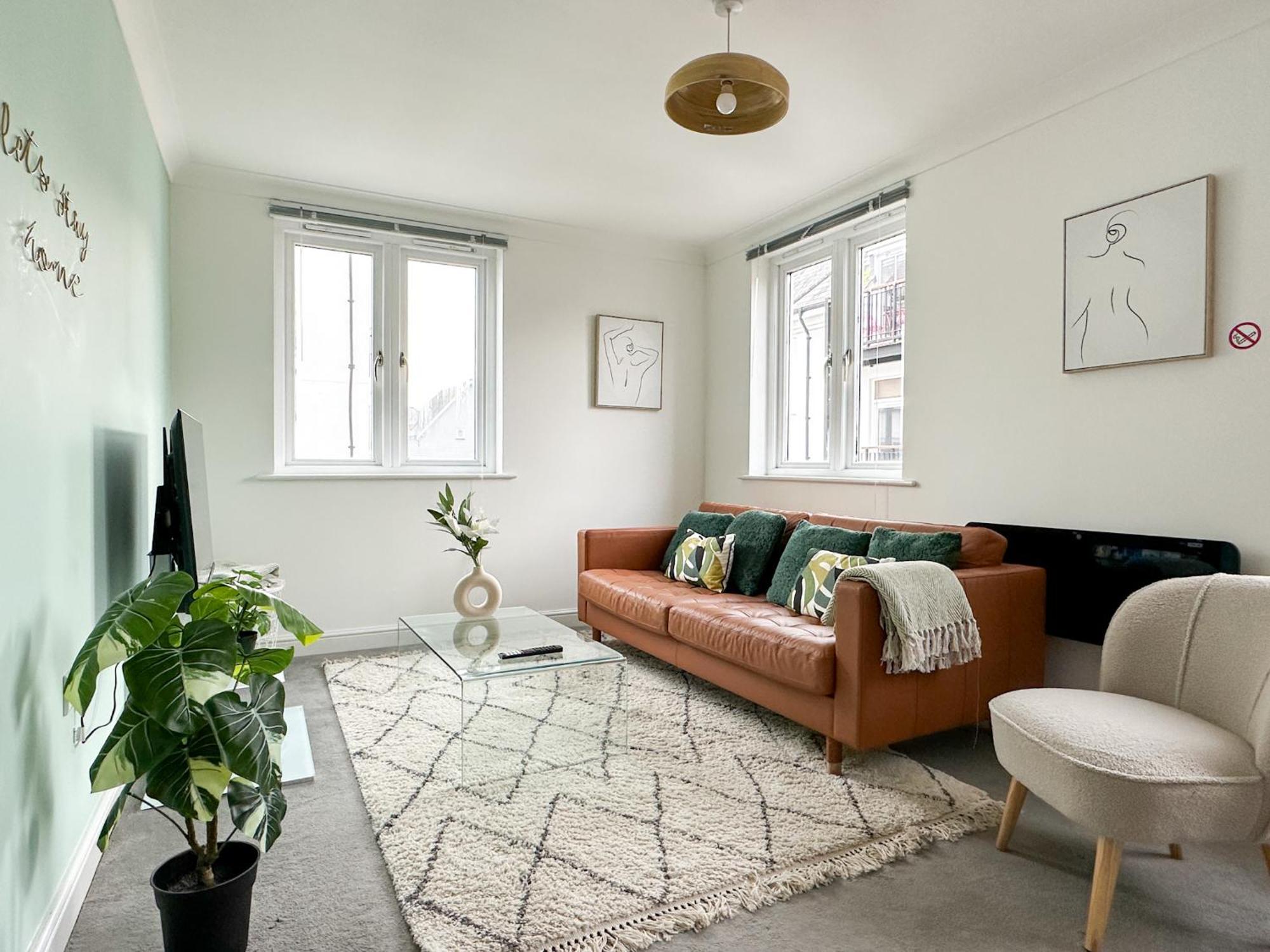 Luxury 2 Bedroom City Centre Apartment - Secure Parking - Amazing Location! Canterbury Zewnętrze zdjęcie